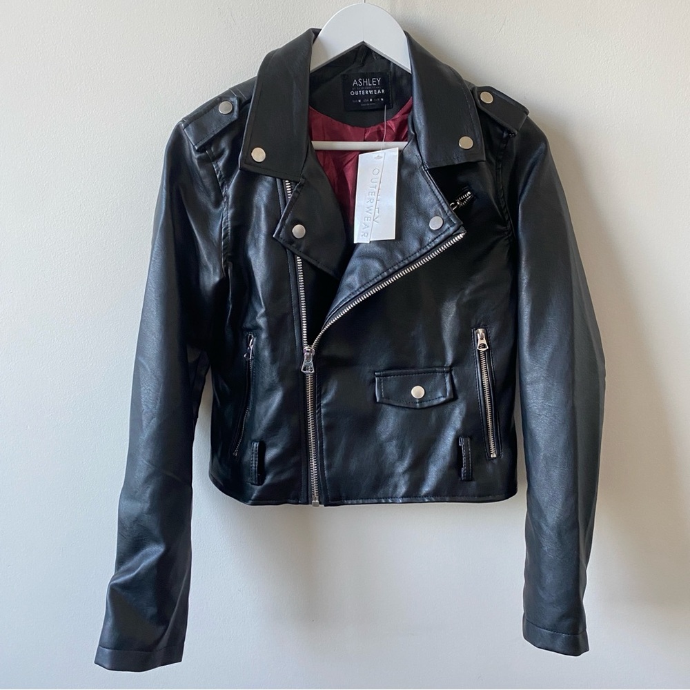 Ashley By 26 International Sleek Black Faux Leather Jacket Size Medium